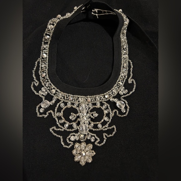 NWT Elegant Black Halter Top with Embroidered And Stone Detail SzS - Picture 5 of 8